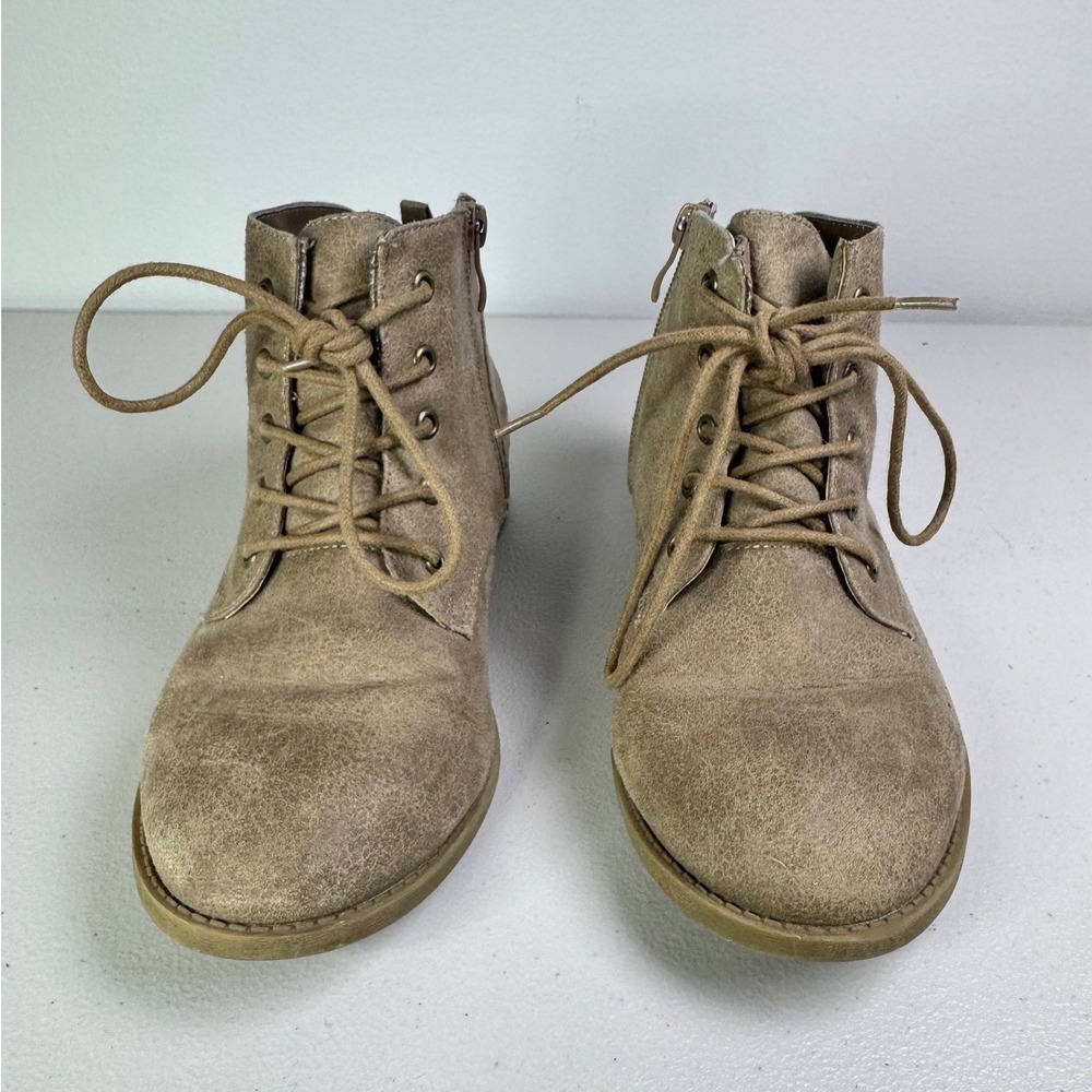 Torrid Women's Tan Lace Up Side Zip Ankle Boots Taupe Size 8 - Picture 5 of 7